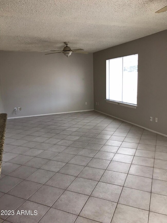 3627 W Carla Vista Dr, Chandler, AZ 85226 - photo 2