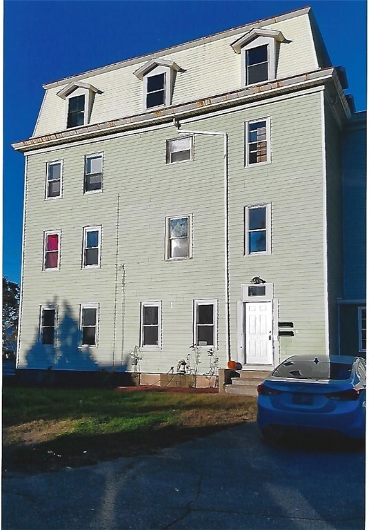 79 Randall St, Pawtucket, RI 02860 - photo 3