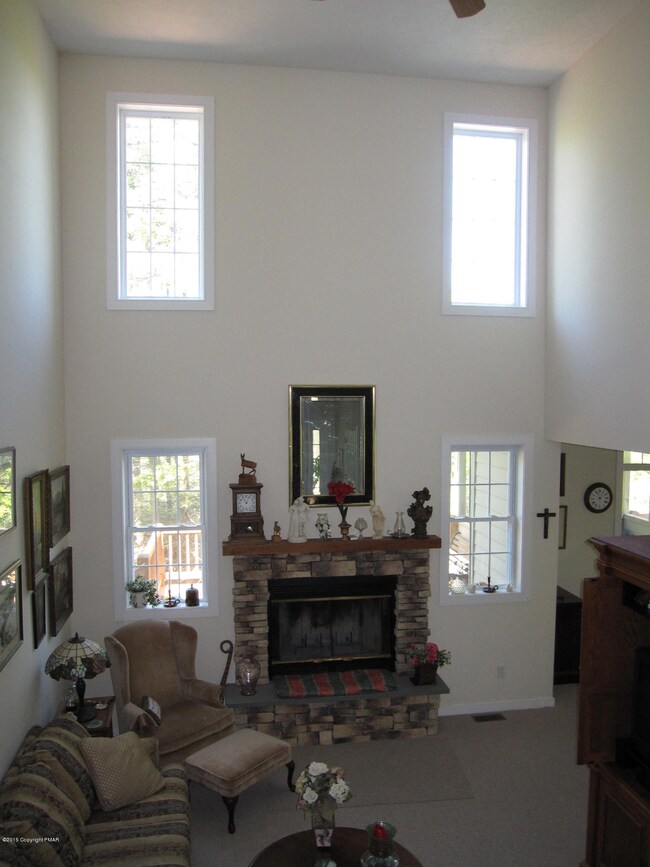 128 Conifer Ln, Pocono Pines, PA 18350 - photo 2