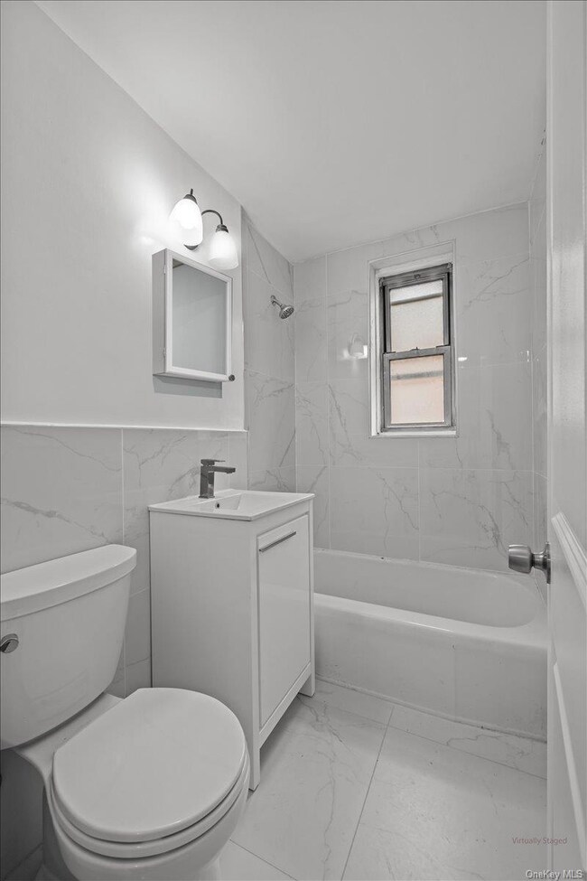 Pelham South unit 4G, Bronx, NY 10462 - photo 6