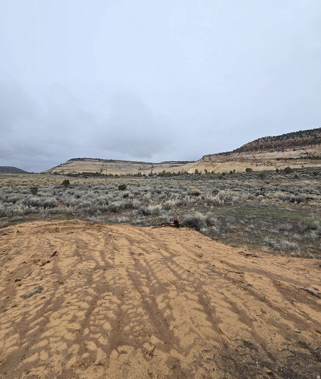 1049 Utah 12, Boulder, UT 84716 - photo 5