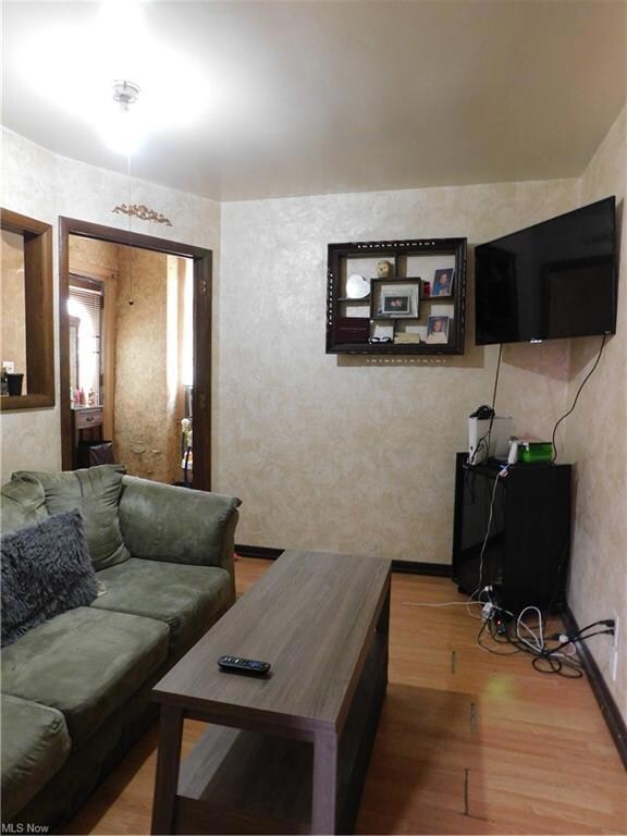1st floor living room