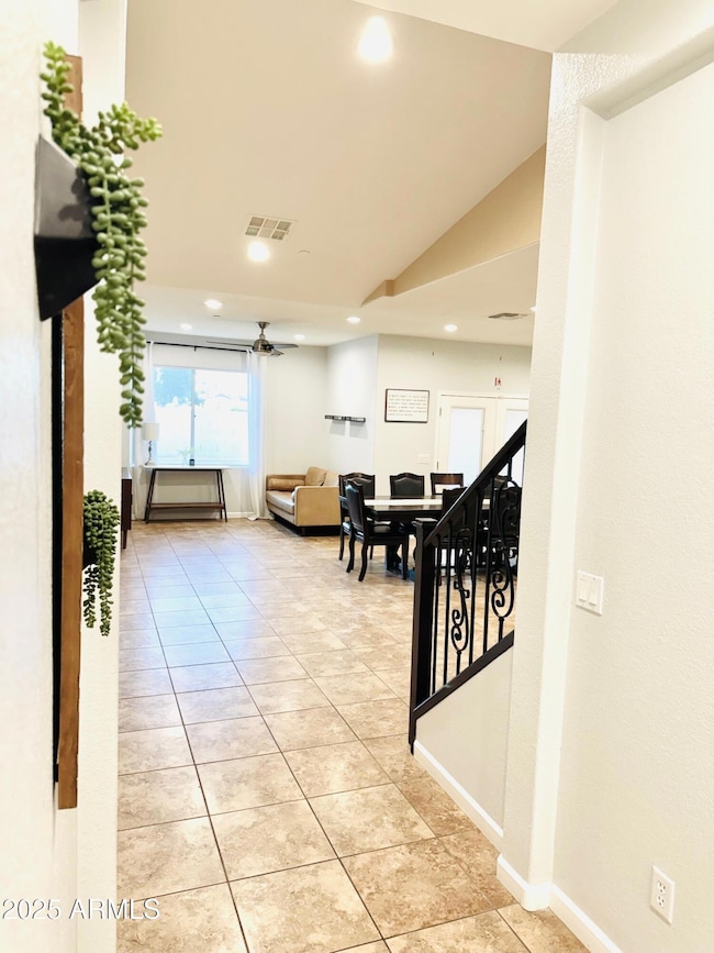 3239 E Sequoia Dr, Phoenix, AZ 85050 - photo 6