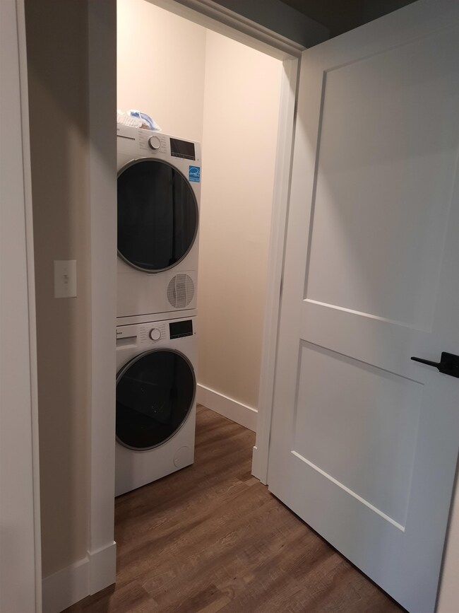 239 Skimobile Rd unit 310, Conway, NH 03860 - photo 4