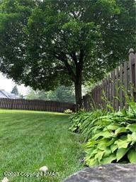 1209 Horizon Dr, Pen Argyl, PA 18072 - photo 6