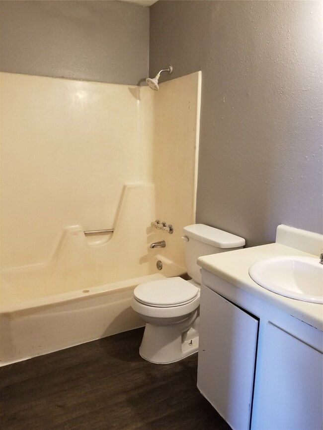 115 Commerce St, Magnolia, TX 77355 - photo 7