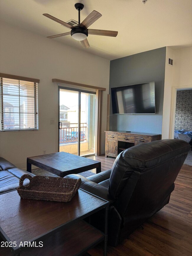 2725 E Mine Creek Rd unit 2044, Phoenix, AZ 85024 - photo 4