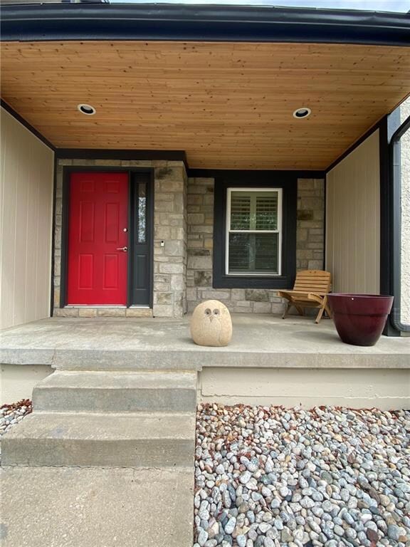 13512 W 78th Terrace, Shawnee, KS 66216 - photo 2