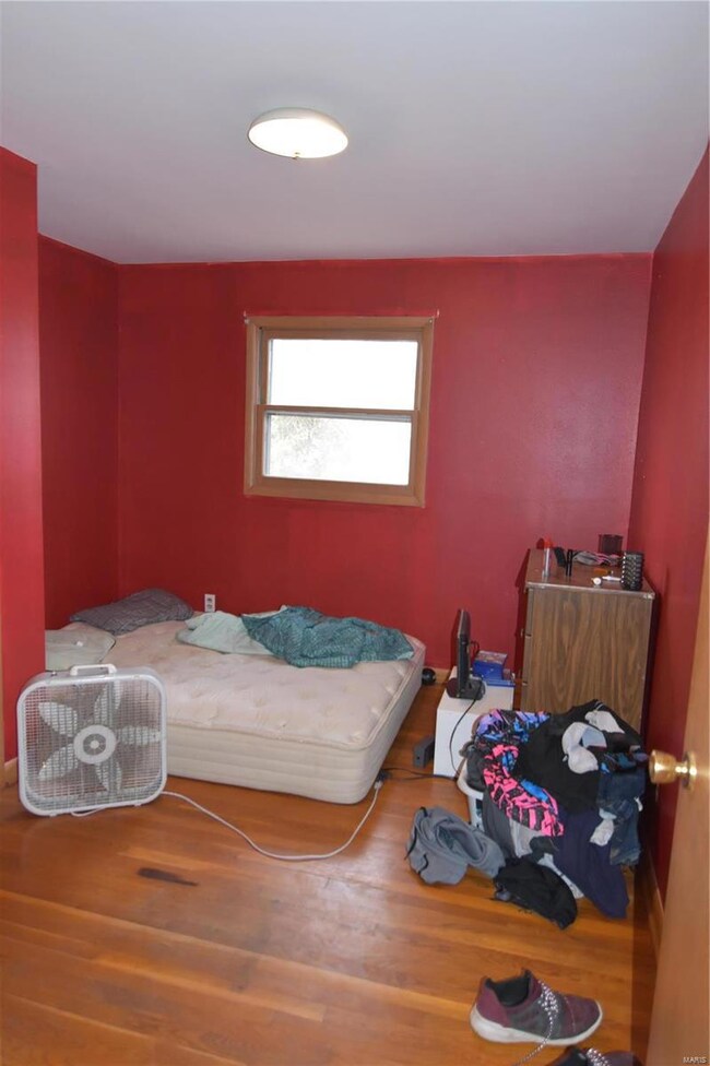 317 Pell St, Farmington, MO 63640 - photo 6