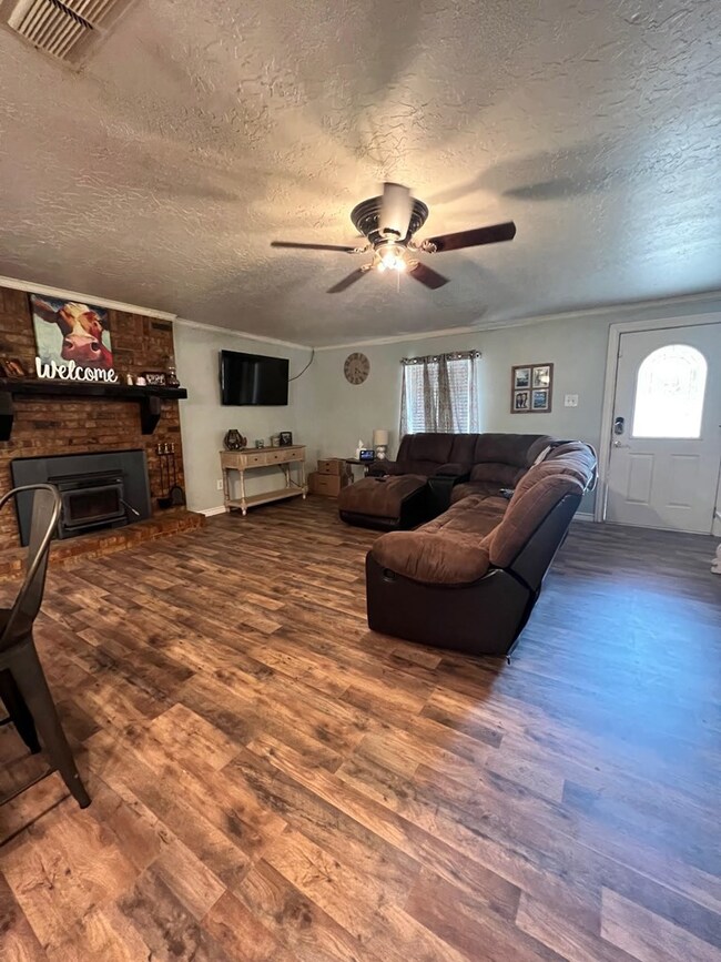 1068 County Road 821, Nacogdoches, TX 75964 - photo 7