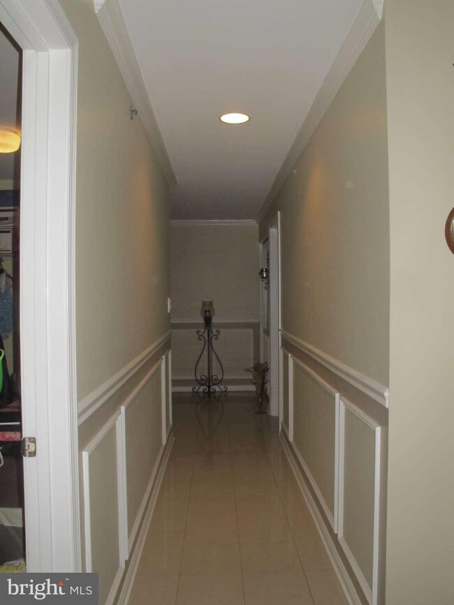 16 Bandon Ct unit 302, Lutherville Timonium, MD 21093 - photo 5