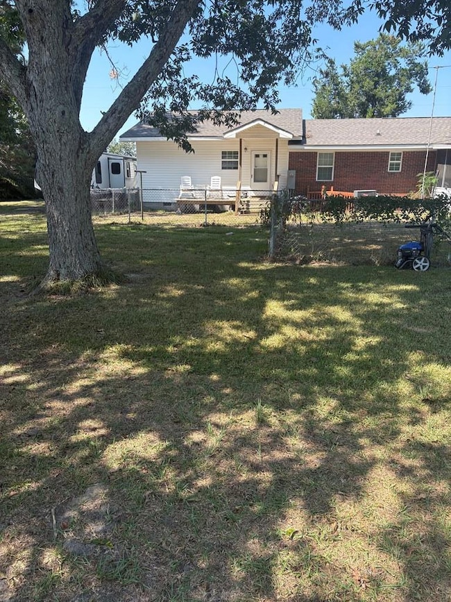 421 Best Cir, Adel, GA 31620 - photo 3