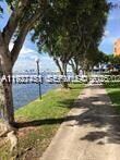 4705 NW 7th St unit 2047, Miami, FL 33126 - photo 4