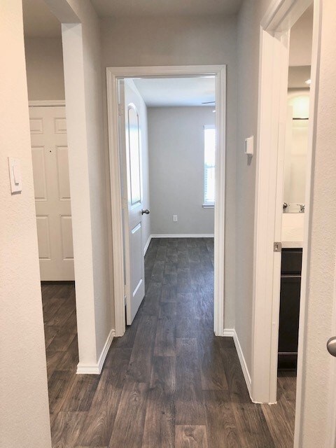 14211 W Rim Ln, Shenandoah, TX 77384 - photo 7