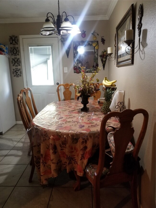 2215 Brea Crest St, Houston, TX 77093 - photo 6