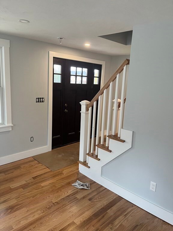 131 Old Elm St, Mansfield, MA 02048 - photo 5