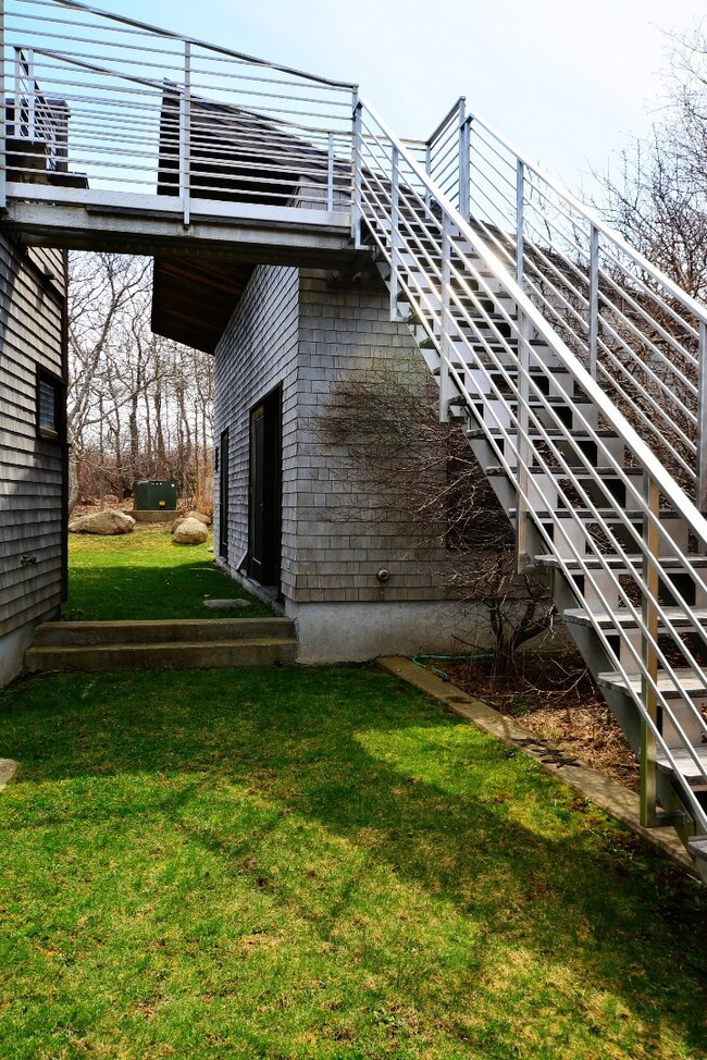 2 Pilots Landing, Aquinnah, MA 02535 - photo 5