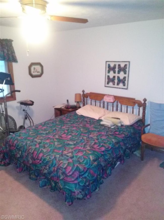 867 Bayou Dr SW, Byron Center, MI 49315 - photo 7