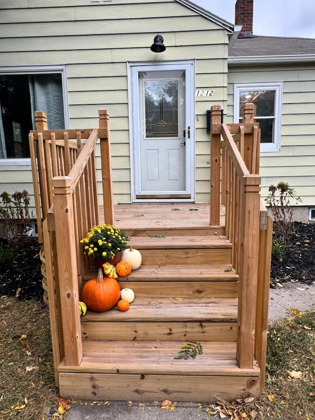 1212 3rd Ave S, Moorhead, MN 56560 - photo 2