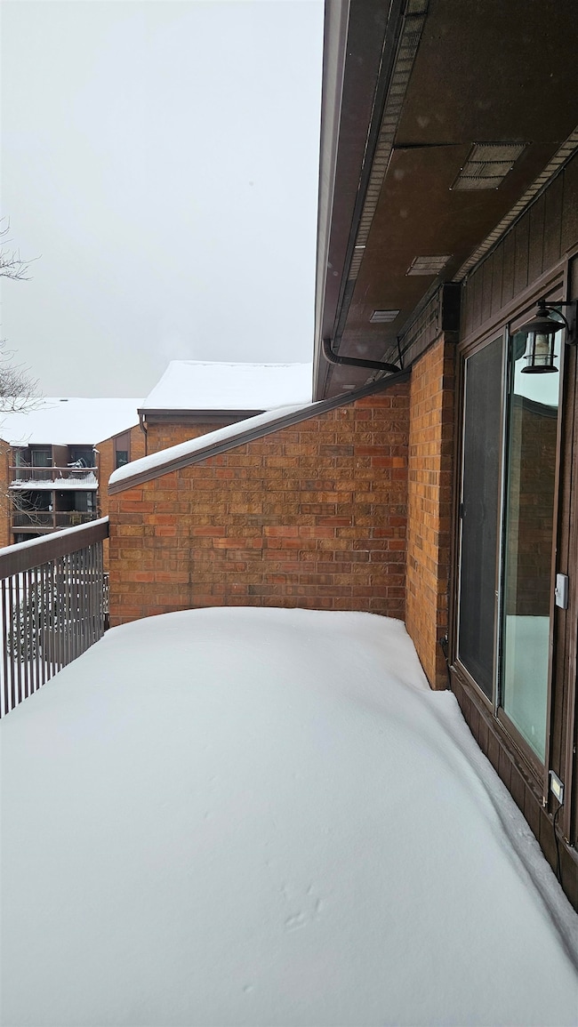 Cloisters of Forest Hills unit B326, Rockford, IL 61114 - photo 2