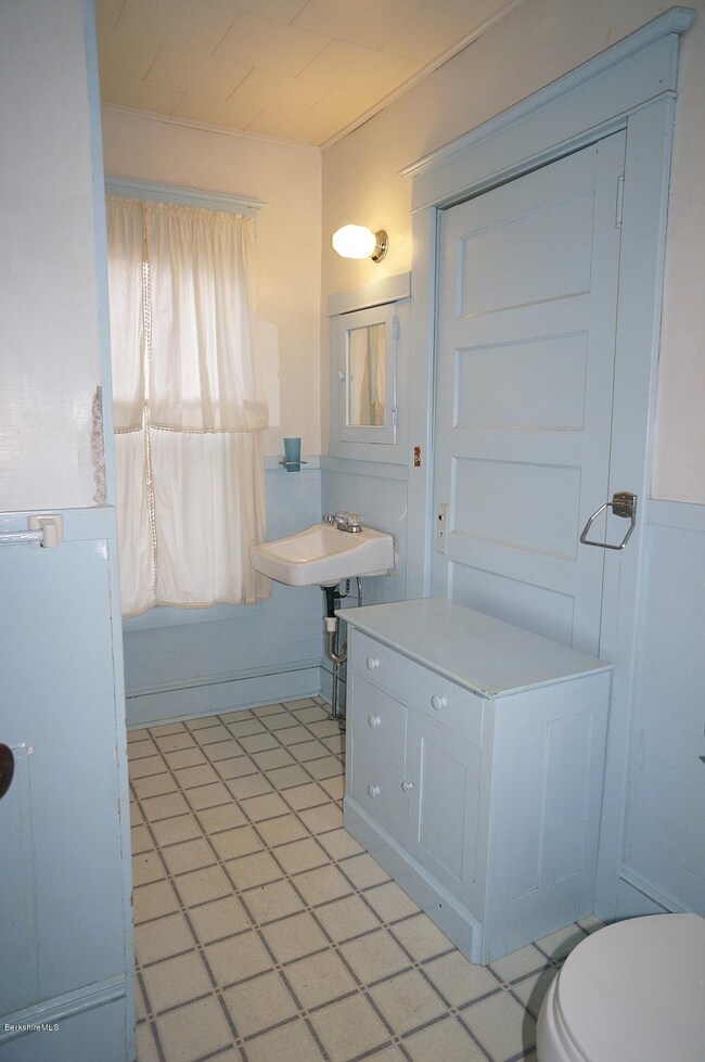 209 Oak St, Great Barrington, MA 01230 - photo 7