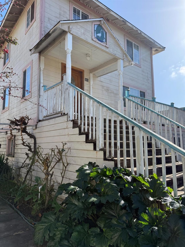 301 B St, Isleton, CA 95641 - photo 2