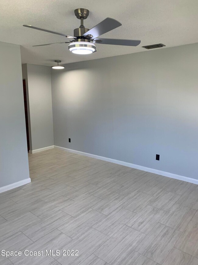 123 Pineda St, Cocoa, FL 32922 - photo 7