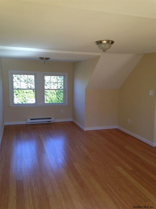 32 Hilton Rd, Slingerlands, NY 12159 - photo 5