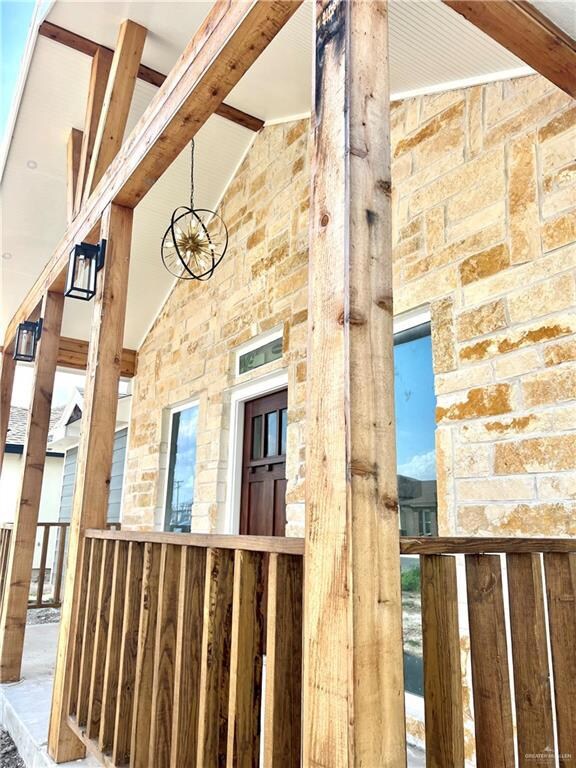 829 Whitewing St, Alamo, TX 78516 - photo 2