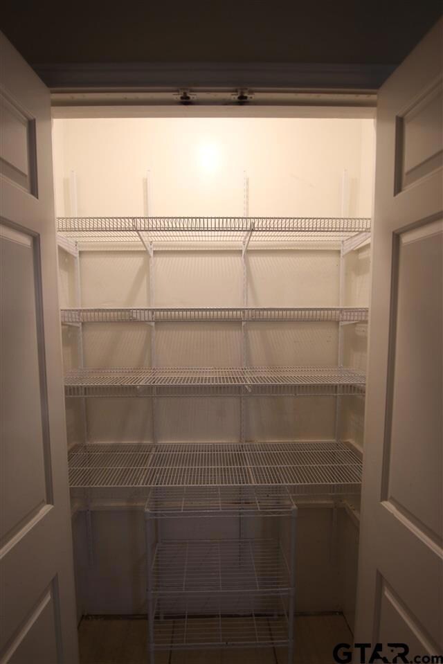 6104 Raleigh Dr, Tyler, TX 75703 - photo 7