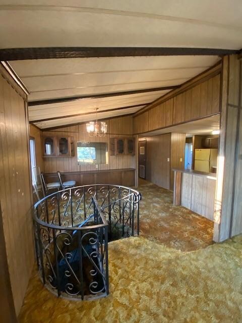 1909 - Dining Area<|><|>