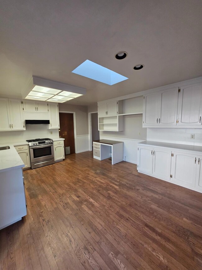 unlisted-address, Lockeford, CA 95237 - photo 7