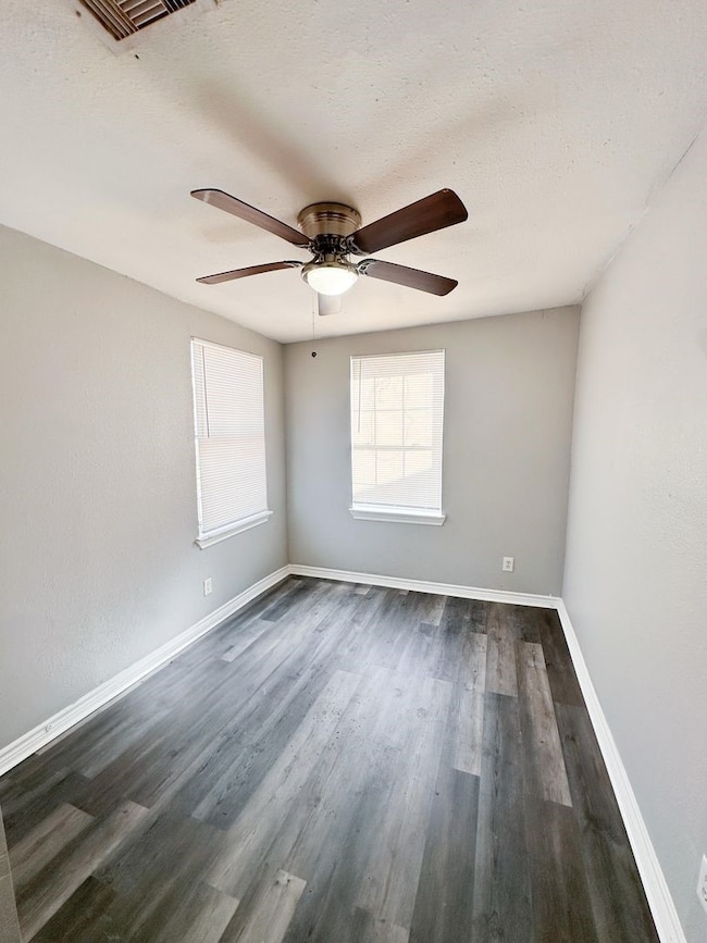 2522 Rosalie St unit B, Houston, TX 77004 - photo 7