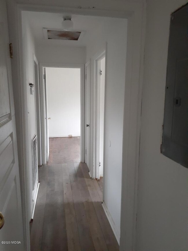4518 Druid Hallway