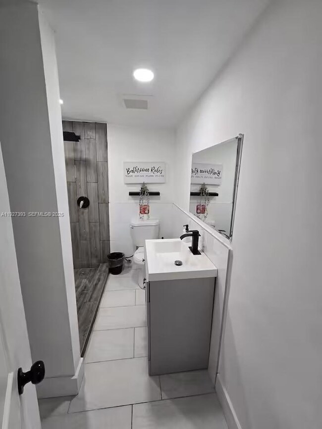 845 NW 3rd St unit C, Miami, FL 33128 - photo 3