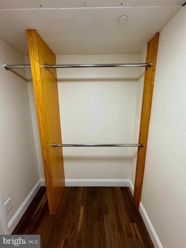 933 N Calvert St unit A, Baltimore, MD 21202 - photo 7