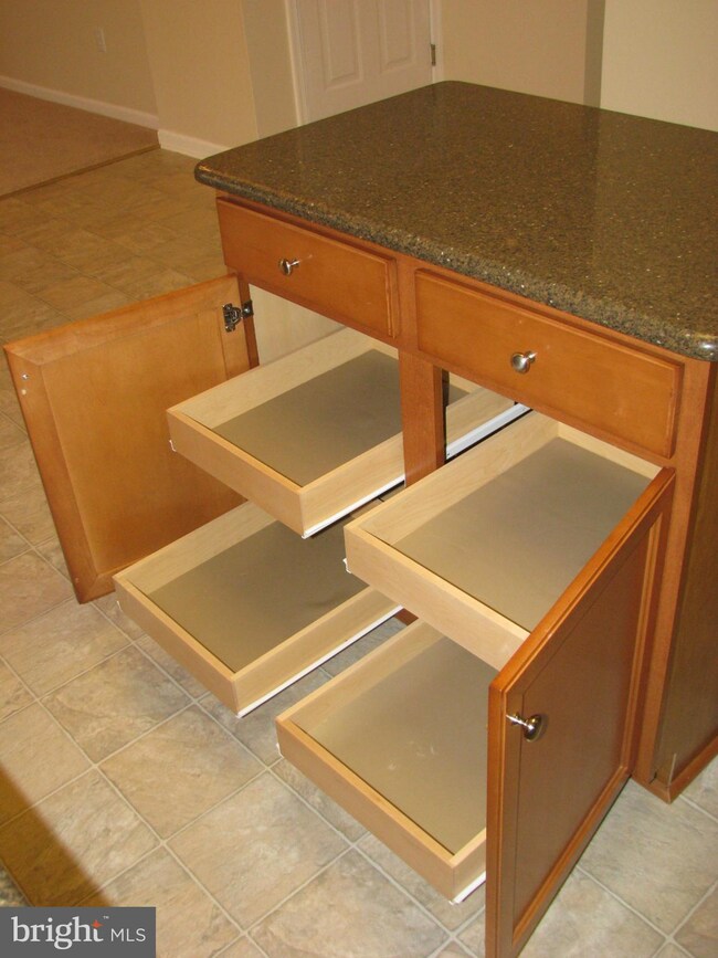 1819 Harewood Ln, Crofton, MD 21114 - photo 5