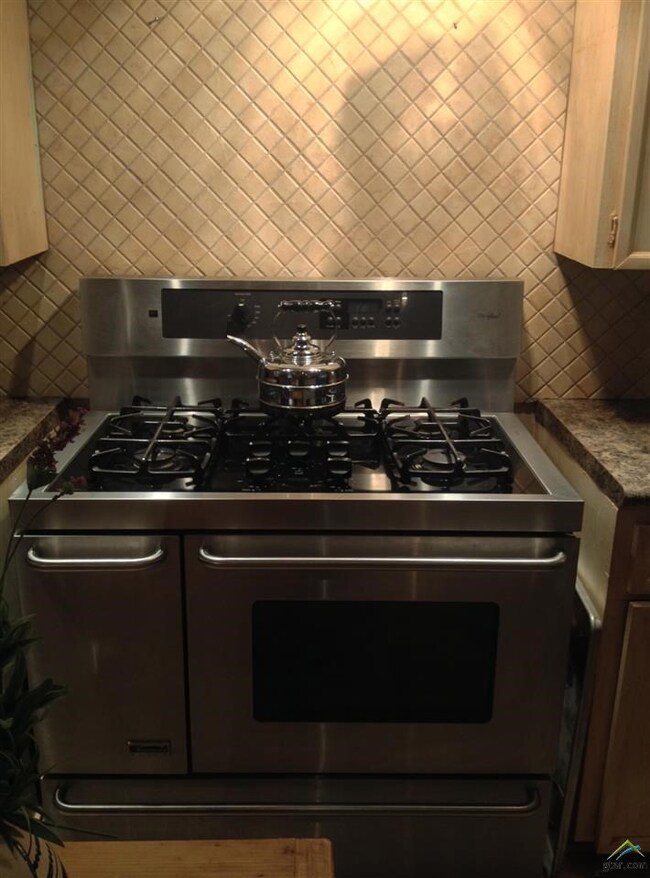 2615 S Cameron Ave, Tyler, TX 75701 - photo 6