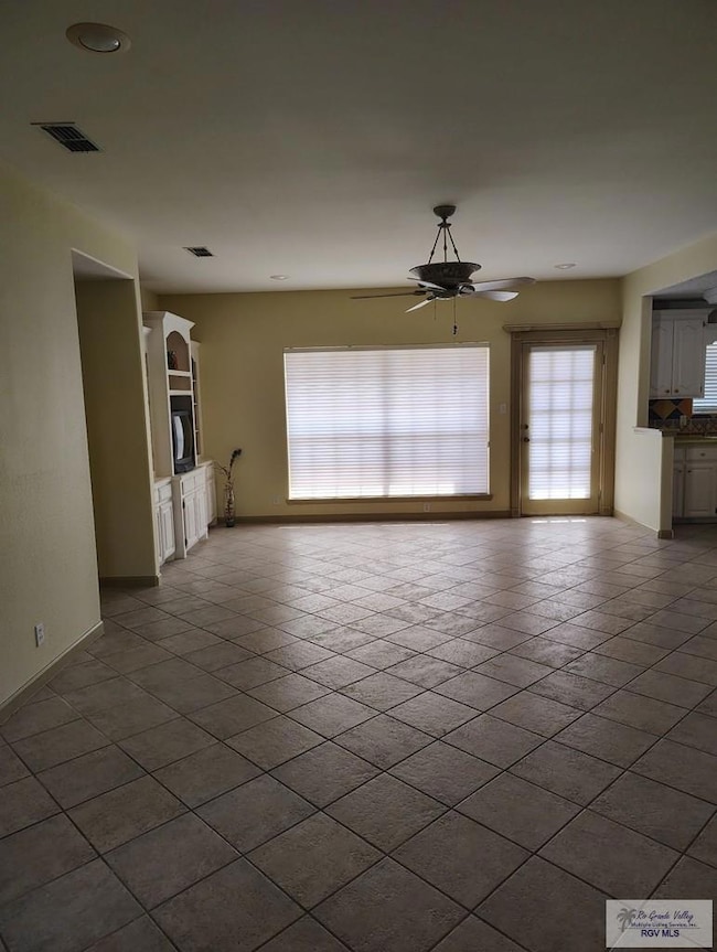 9 Sunshine Place unit 8 & 9, Brownsville, TX 78526 - photo 4