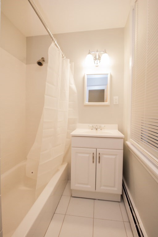 20 Roberts St unit 2, Brookline, MA 02445 - photo 4