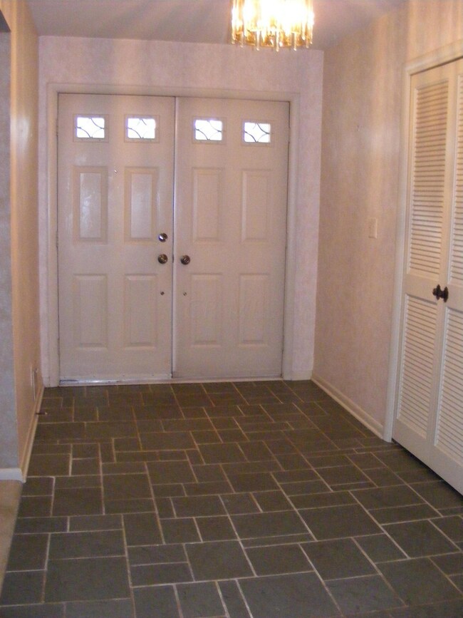 ENTRY HALL