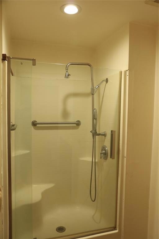 317 County Road 4884, Boyd, TX 76023 - photo 4