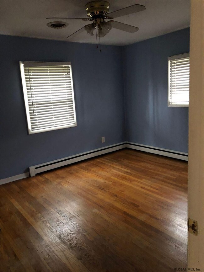 81 Briar Ave, Albany, NY 12203 - photo 3