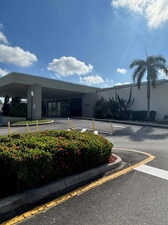 1107 Bahama Bend unit A1, Coconut Creek, FL 33066 - photo 5