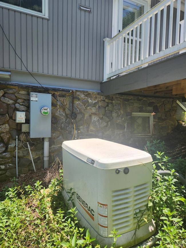 195 Turkey Top Cir, West Augusta, VA 24485 - photo 5