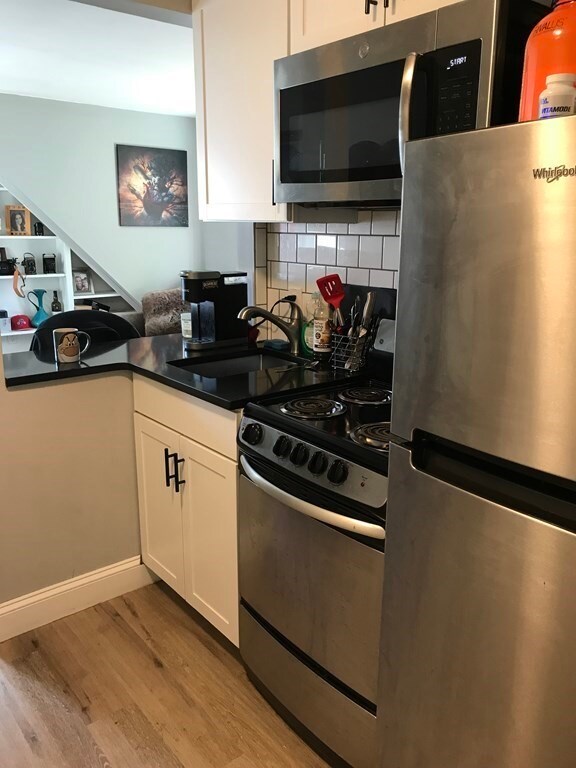 90 Elm St unit A, Quincy, MA 02169 - photo 4