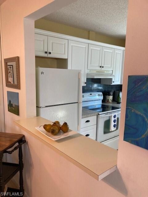kitchen pass through  makes it easy to entertain