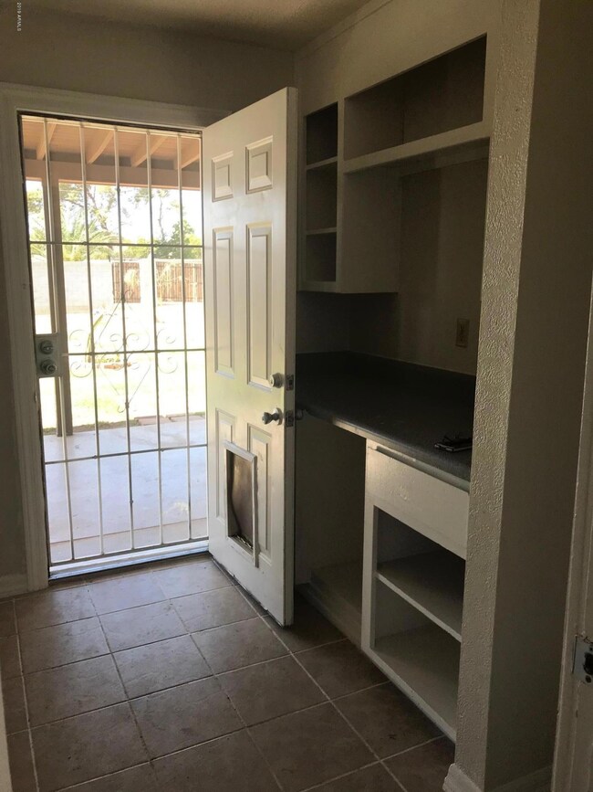 8812 N 12th St, Phoenix, AZ 85020 - photo 7