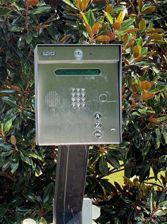 33 Crossings Cir unit 13, Fairview, NC 28730 - photo 5