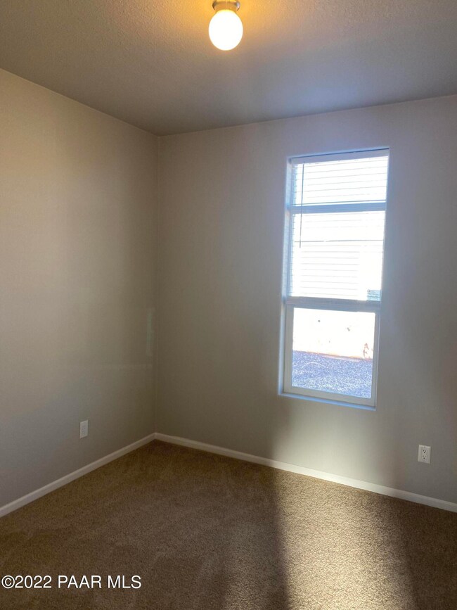 45 E Laguna Trail, Paulden, AZ 86334 - photo 4